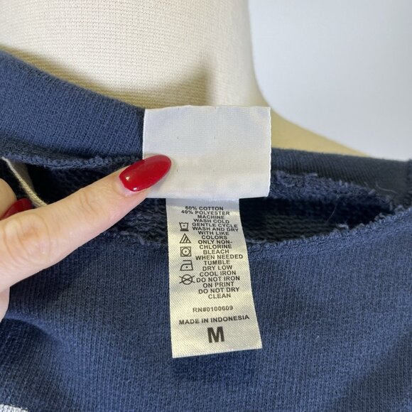 Junk Food No Pictures Influencer Celebrity Off Shoulder Sweater Medium Retro - Picture 8 of 8